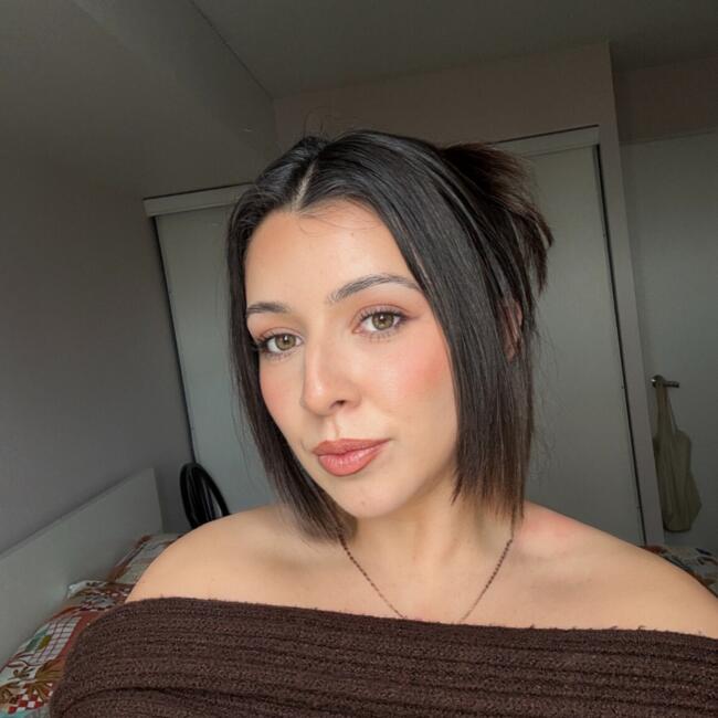 Baby-sitter in Mississauga: Valerie