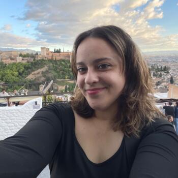 Babysitter in Vilafant: Natalia