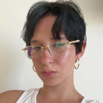 Babá em Vila Velha: Jadhe