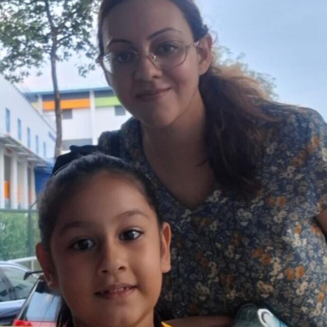 Babysitting job in Singapore Island: Jasprit