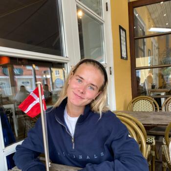 Babysitter in Aarhus: Trine