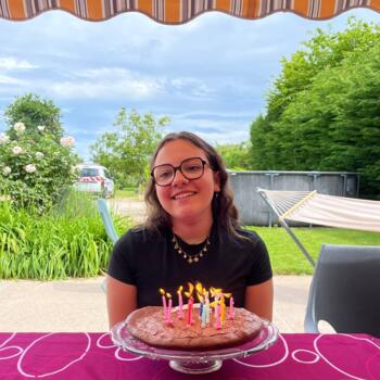 Babysitter in La Charmée: Lola