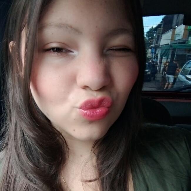 Babysitter in Caracas: Dariatni cristel