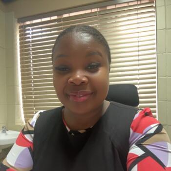 Babysitting job in Hartbeespoort: babysitting job MMAPHUTI