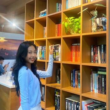 Babysitter Kuala Lumpur: Swan Htet