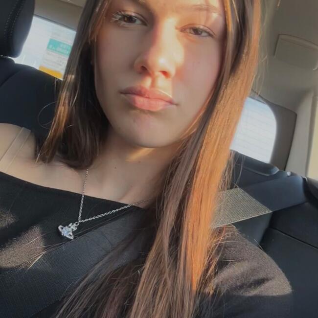 Babysitter in Margès: Manon