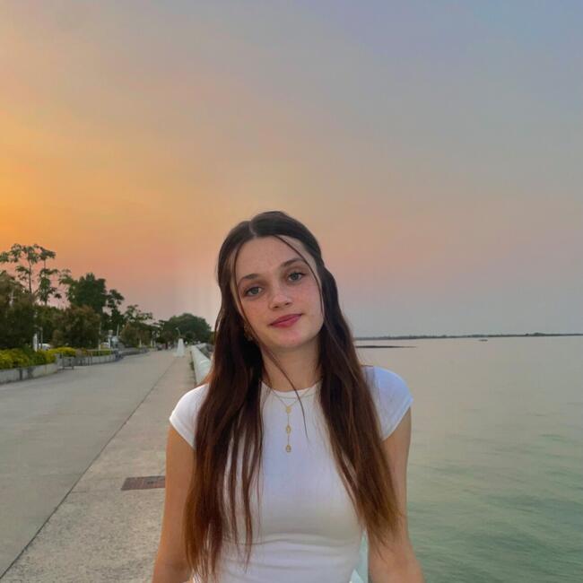 Babysitter in Bordeaux: Romane
