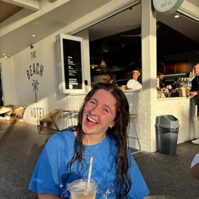 Babysitter in Whangaparaoa: Mia Anke