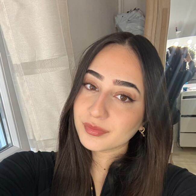 Babysitter in Besançon: Halime