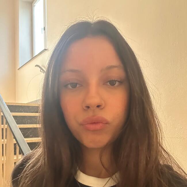 Babysitter in Neumarkt in der Oberpfalz: Amal