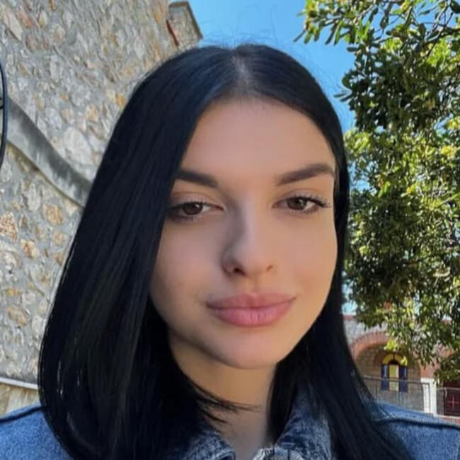 Limasol bölgesinde bebek bakıcısı: Σοφια