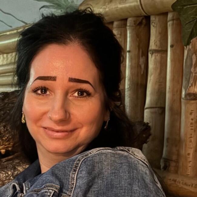 Babysitter in Budapest: Georgina