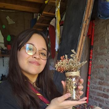 Niñera en San Miguel: Martina