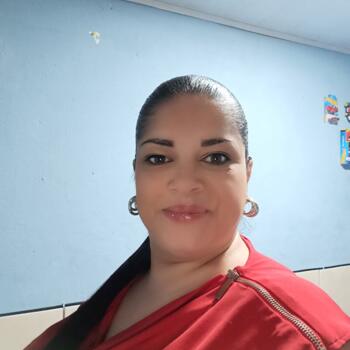 Babysitter in San Diego: Laura