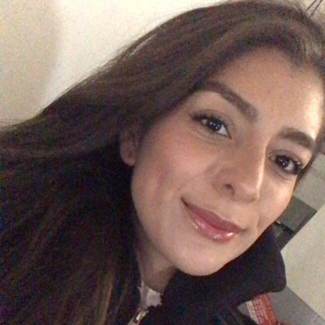 Babysitter in Bogotá: Akanet Saray