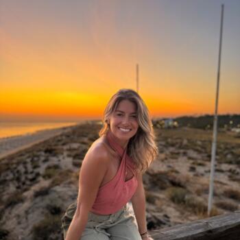 Babysitting job in Quarteira: babysitting job Carina