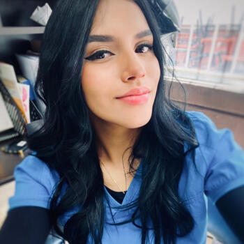 Babysitter in Mexico City: Ana Valeria