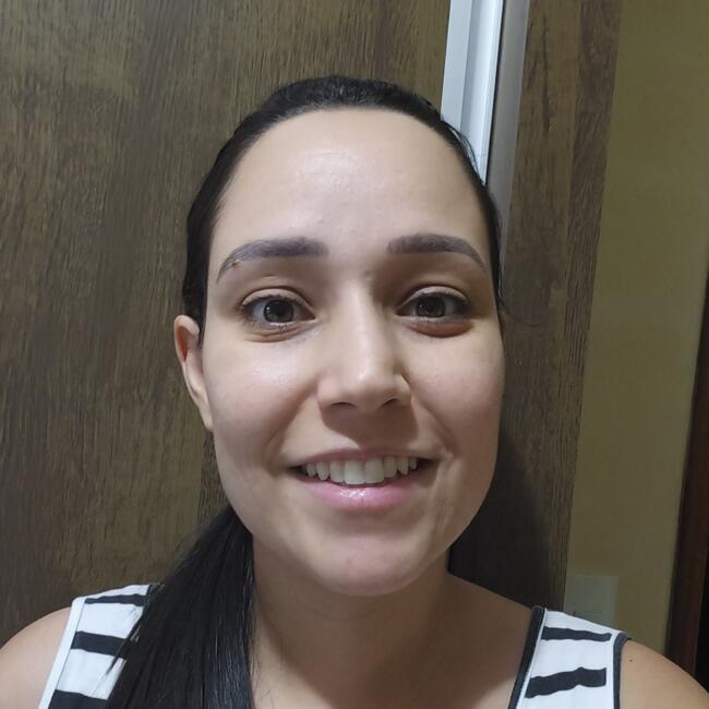 Babá em Brasília: Ingrid