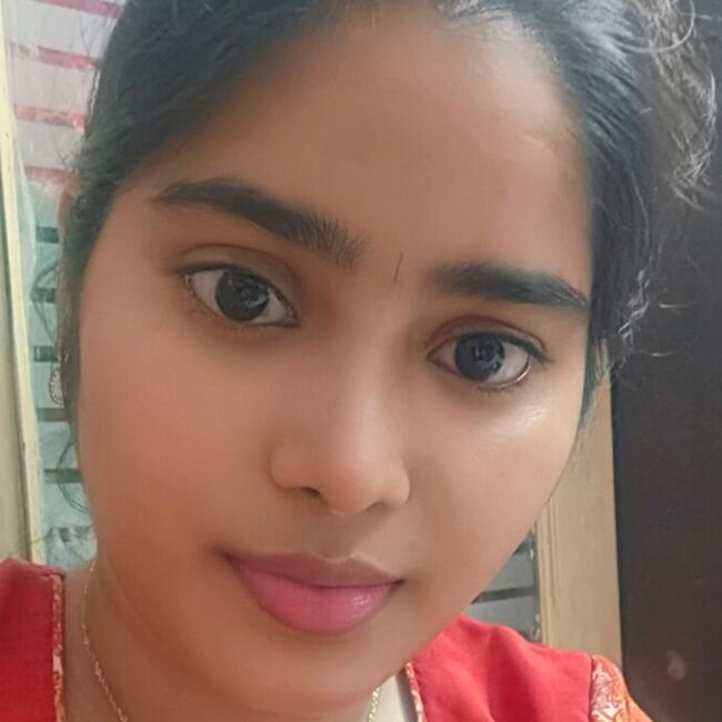 Babysitter in Chennai: Janani
