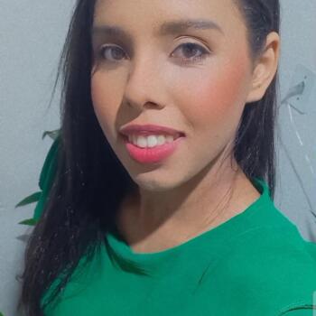 Babysitter in Volta Redonda: Ana