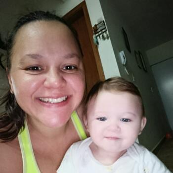 Babysitter Blumenau: Taiara