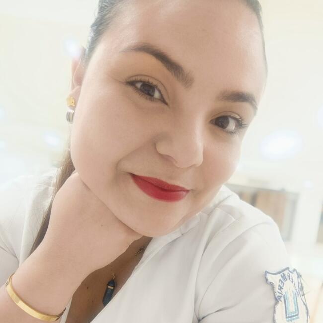 Babysitter in Valencia: Saron