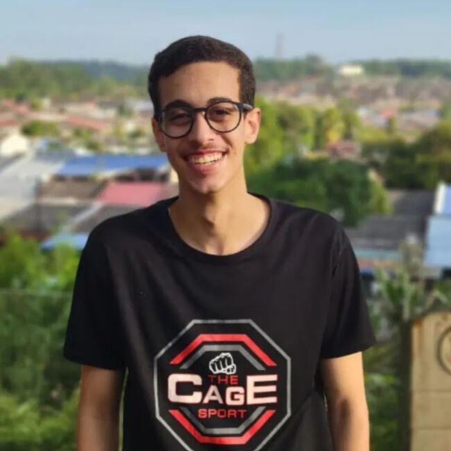 Babysitter in Cairo: Omar