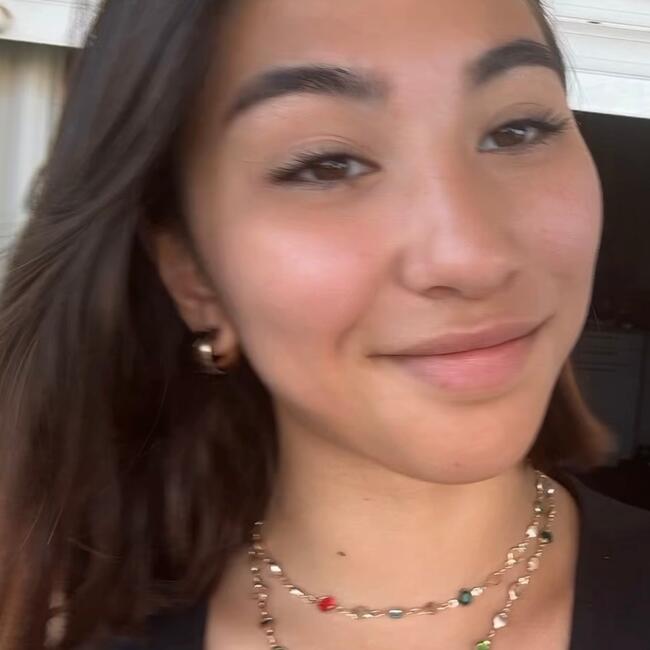 Babysitter in Lyon: Emilie