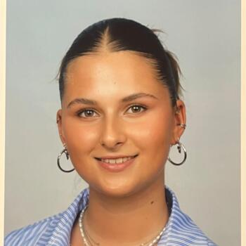 Babysitter in Vienna: Victoria