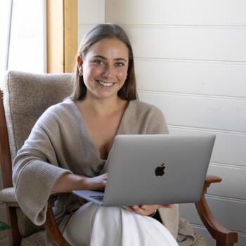 Niñera en Glengarry West: Lena (Holistic Nanny)