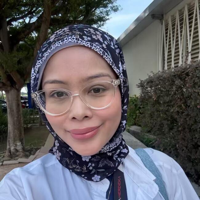 Babysitting job in Cheras: Ika