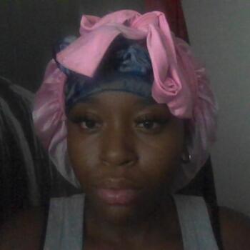 Babysitter Phoenix: Shakirah