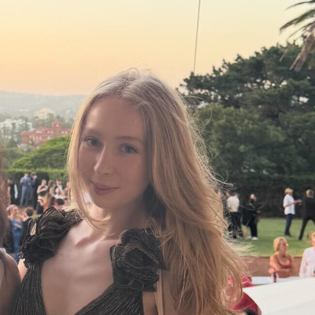 Babysitter in Sydney: Jazzmyn