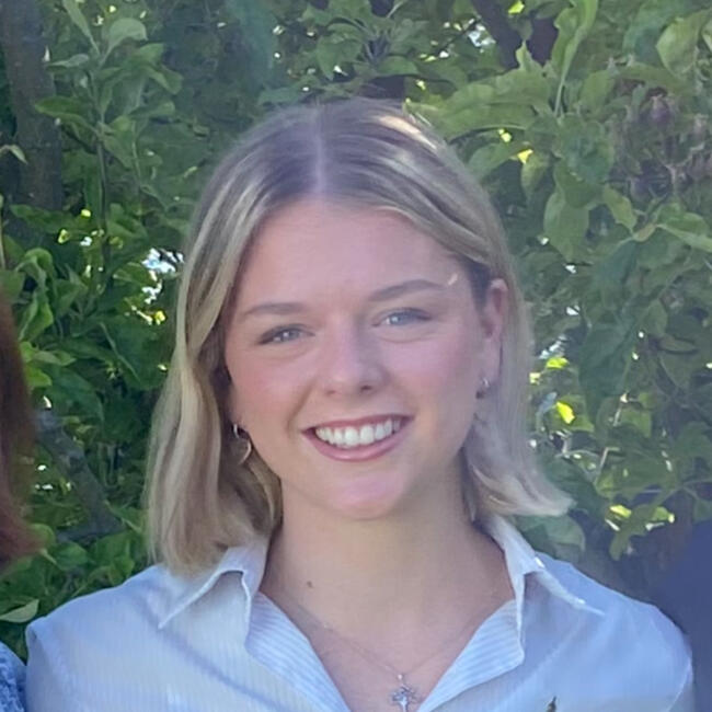 Babysitter in Sydney: Amelie