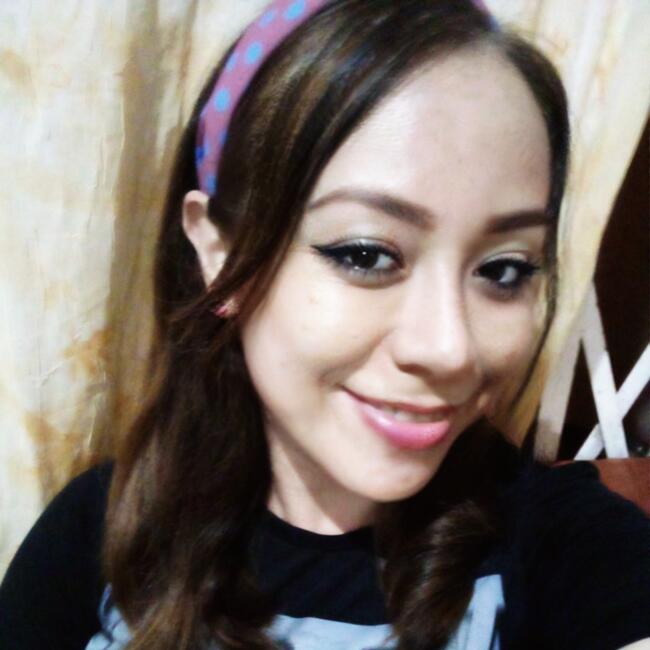 Baby-sitter in Santa Rosa: Tatiana