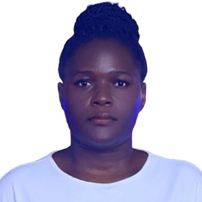 مربية أطفال في الدوحة: Rebecca