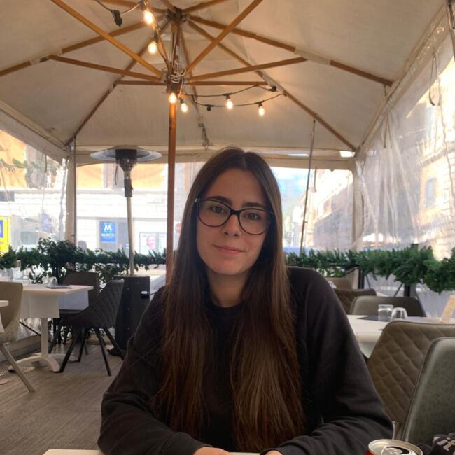 Canguro en Sant Antoni de Calonge: Xenia