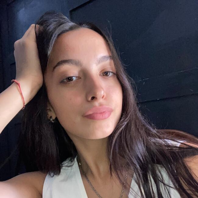 Niñera en Barros Blancos: Luciana Devitta