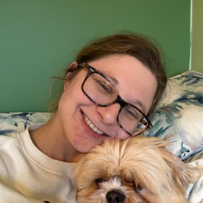 Babysitter in Shakopee: Melissa