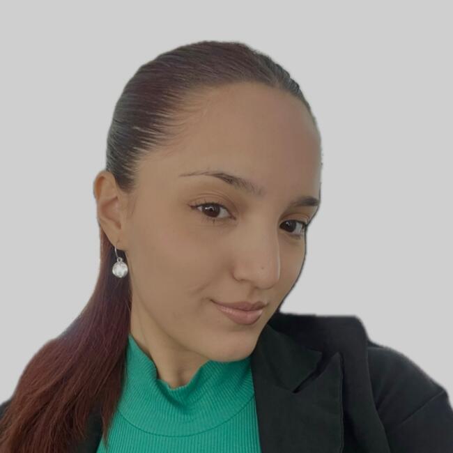 Niñera en La Plata: María Pilar