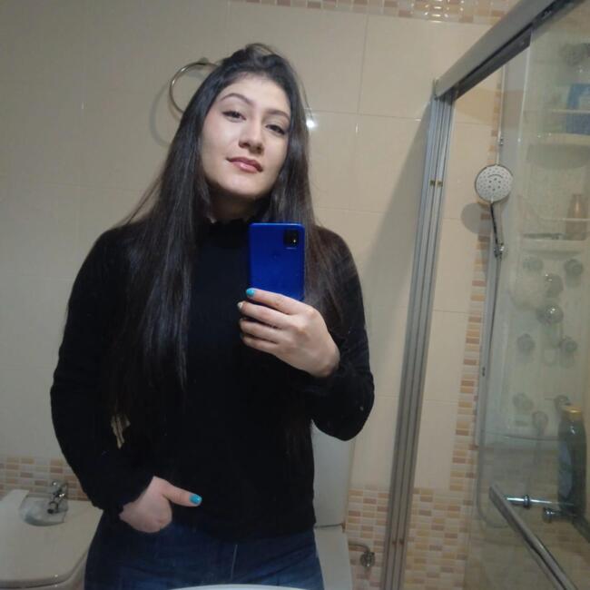 Nounou à Paris: Angie