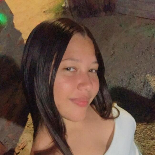 Babysitter in Caucaia: Taliane