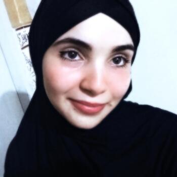 Babysitter in Casablanca: Mouna