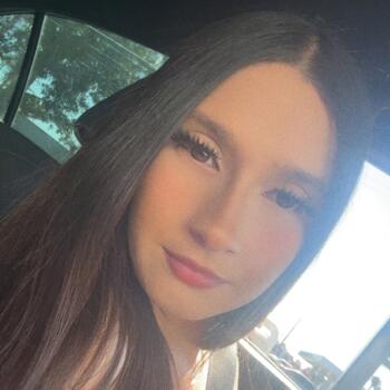 Babysitter in Huntington Park: Hazel