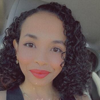 Babysitting job in Guaynabo: babysitting job Jisca