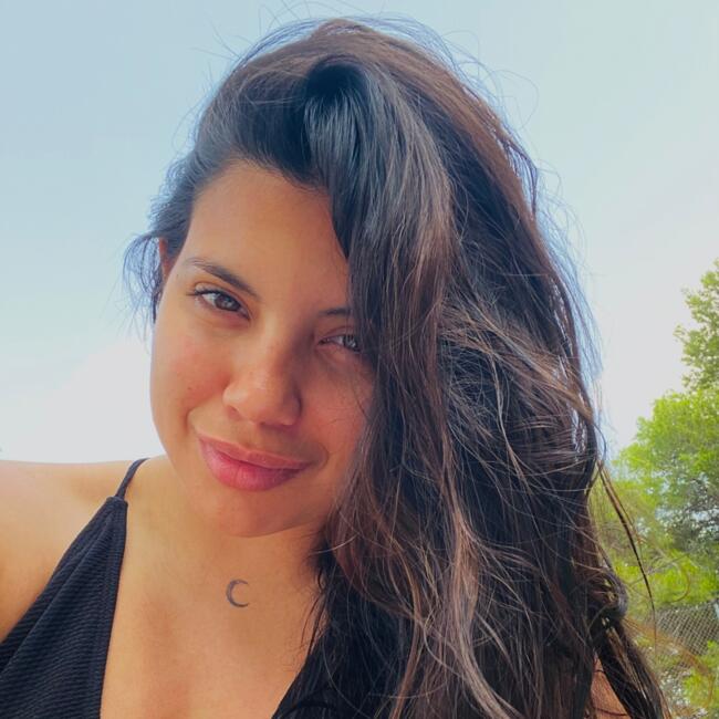 Niñera en Torrente: Melani