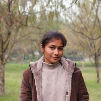 Babysitter in Agra: Kalpana
