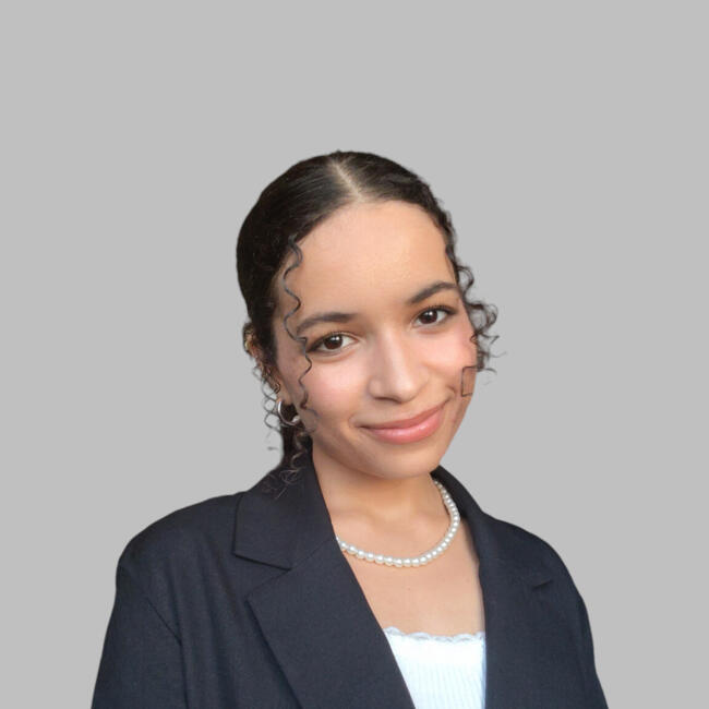Babysitter in Villeneuve-Saint-Georges: Naëlle