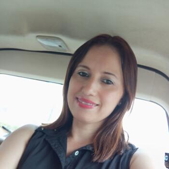 Babysitter in San Miguel: Xiomara