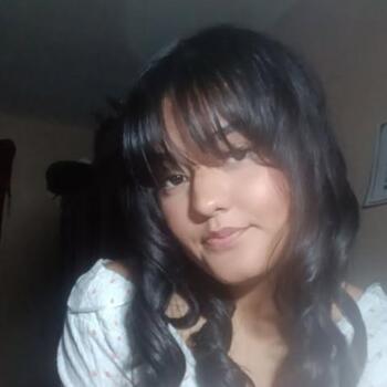 Babysitter in Phoenix: Yissel